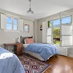 Ruralia Casa Alloru En شاليه