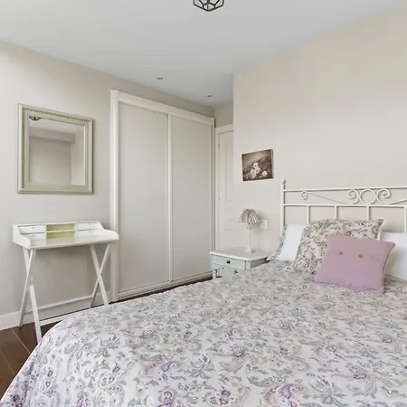 Casa Alloru En Andrín