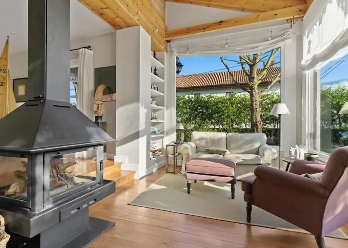 Casa Alloru En Chalet *