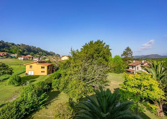 Casa Alloru En Andrín